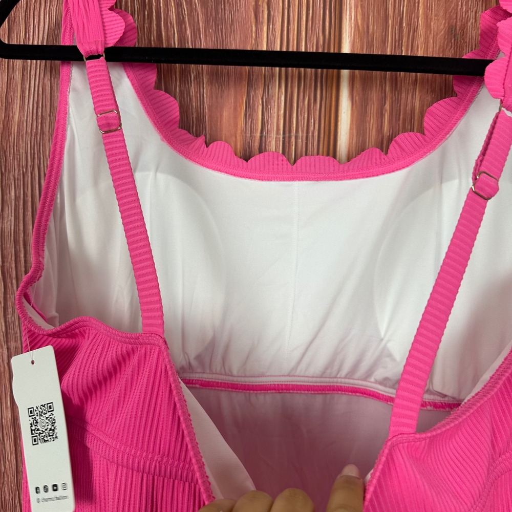 Charmo Women's Pink Scalloped Ribbed One Piece Swimsuit NWT Plus Size 3X - Picture 6 of 6